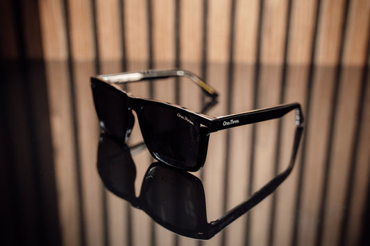 Trinity - Gloss Black